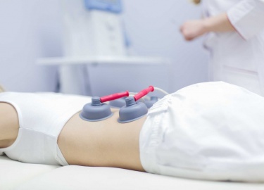 Физиотерапия &ndash; это совокупность методов лечения, принцип работы которых заключается в воздействии на организм естественных и искусственно соз...