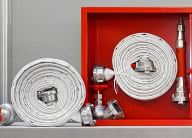 Первичные средства пожаротушения необходимо периодически проверять на исправность. Пожарные краны – не исключение. Они позволяют ликвидироват...