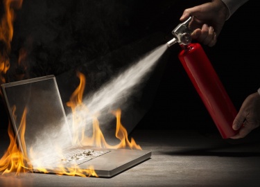 Современная жизнь немыслима без компьютерной техники, но несмотря на ее пользу и необходимость, мы не можем игнорировать риски, связанные с возможн...